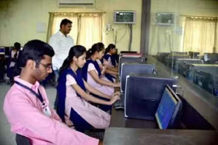 Matsyodari Shikshan Sanstha's College of Engineering and Technology campus in Jalna, Maharashtra, India — photo 3