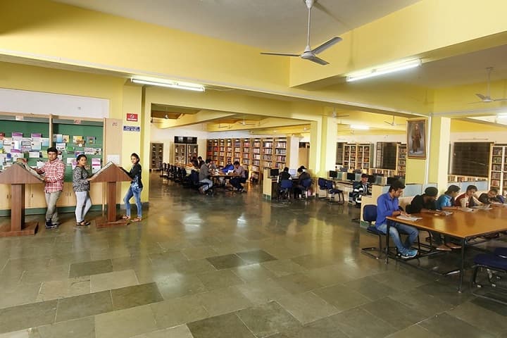 Pacific Institute of Technology campus in Udaipur, Rajasthan, India — photo 2