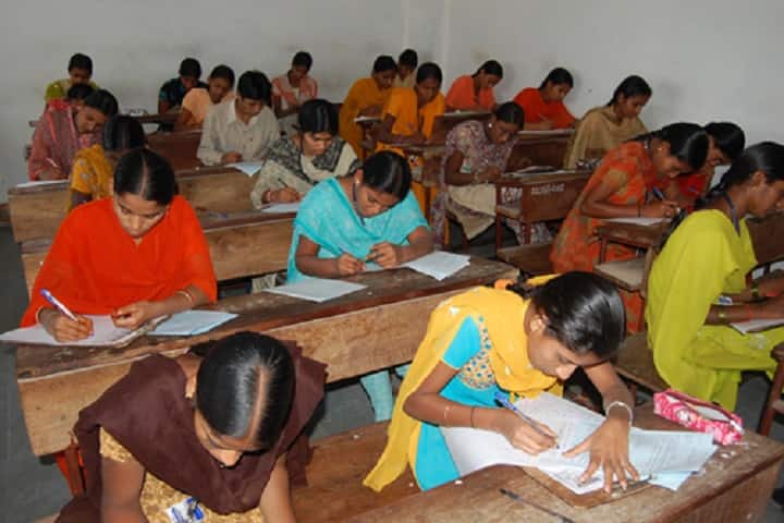 SES Kothakota Sri Vidya Degree College campus in Kothakota, Telangana, India — photo 3