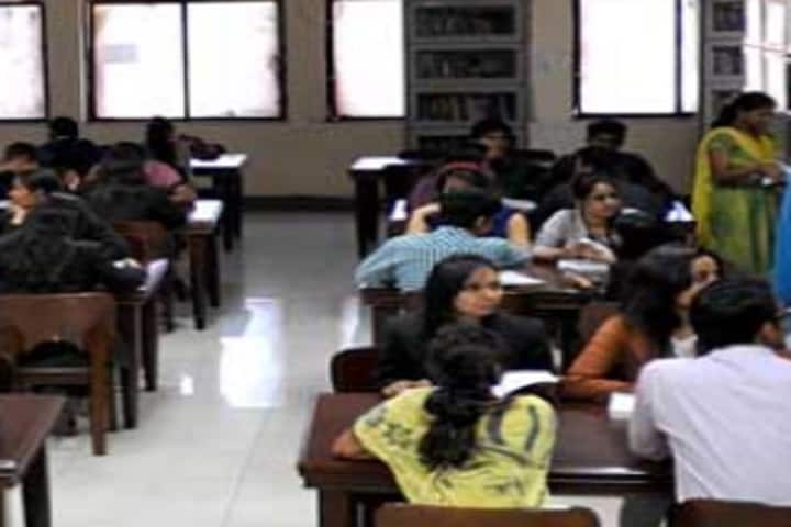 Kruti School of Business Management campus in Raipur, Chhattisgarh, India — photo 4