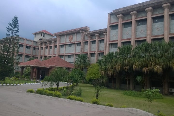 Ujjain Institute of Paramedical Sciences and Ujjain College of Physiotherapy campus in Surasa, Madhya Pradesh, India — photo 1