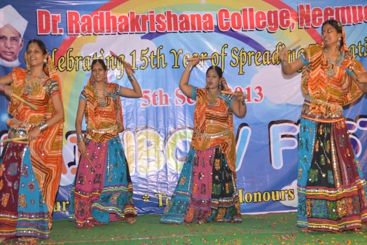 Dr Radhakrishnan College campus in Neemuch, Madhya Pradesh, India — photo 2