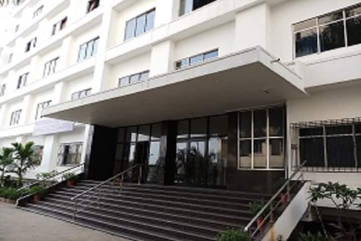 Mahatma Gandhi Missions College of Physiotherapy campus in Navi Mumbai, Maharashtra, India — photo 2