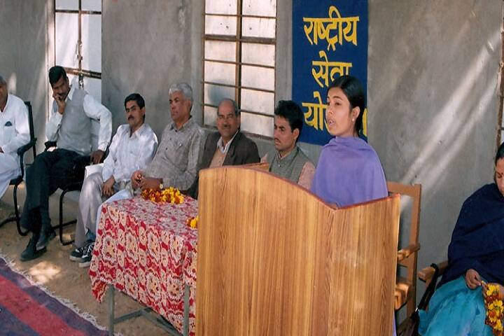 Rajkiya Laxminath Shasrti Sanskrit Mahavidyalaya campus in Chithwari, Rajasthan, India — photo 5