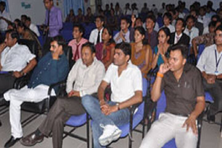 Merchant Institute of Diploma Studies campus in Mehsana, Gujarat, India — photo 5