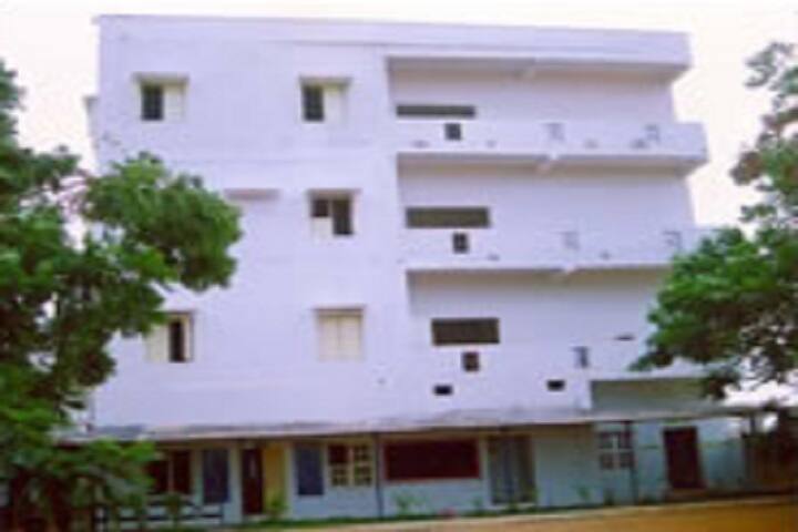 Narayana College of Education campus in Nellore, Andhra Pradesh, India — photo 1