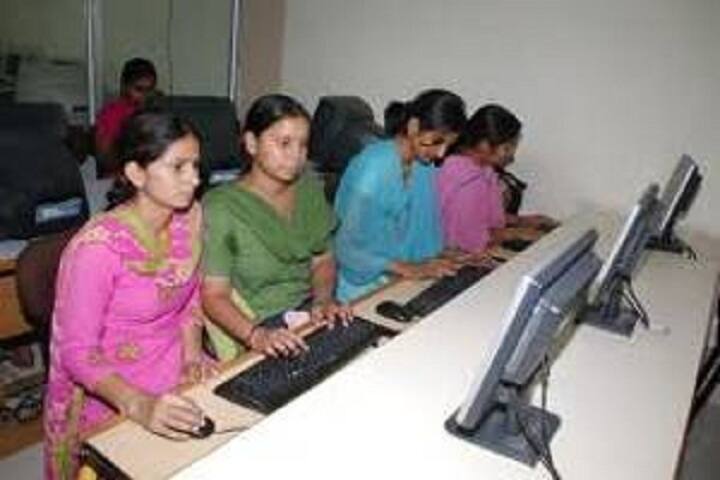Gramin Kanya Mahavidyalaya campus in Bhadra, Rajasthan, India — photo 5