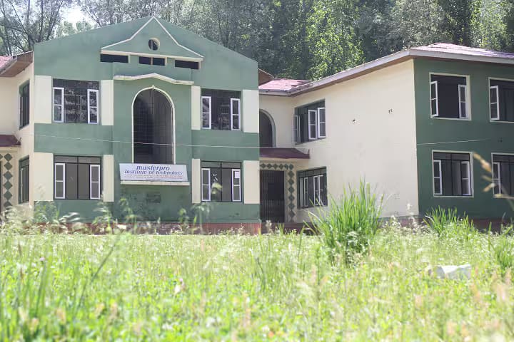 Masterpro Institute of Technology campus in Srinagar, Jammu and Kashmir, India — photo 3