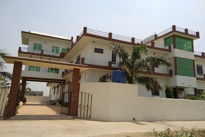 Sugni Devi Teachers Training College campus in Alwar, Rajasthan, India — photo 1
