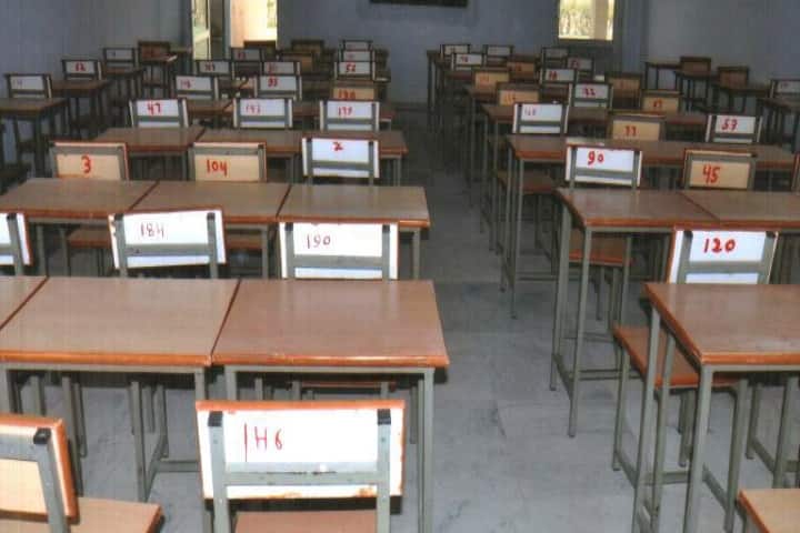 Smt Parmeshwari Devi Dhanraj Khaitan Girls College campus in Sikar, Rajasthan, India — photo 2
