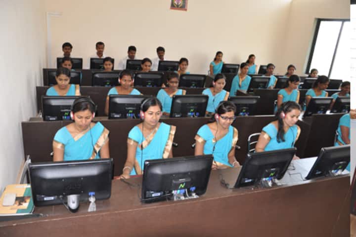 Modern Education Society's College of Education campus in Vita, Maharashtra, India — photo 4