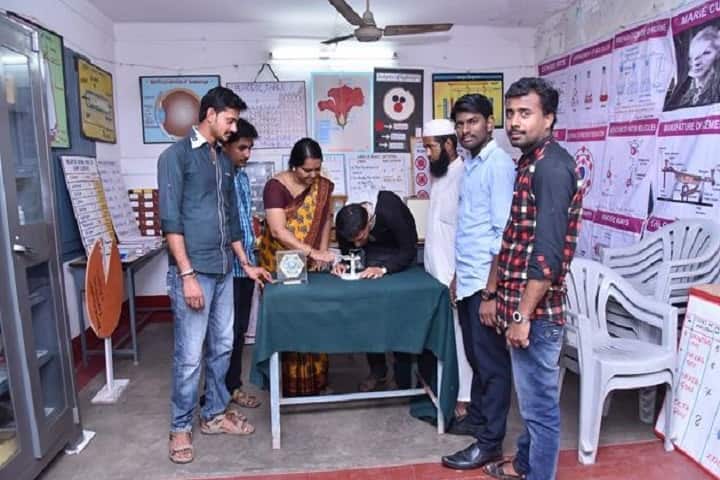 Kuvempu Shatamanothsava Shikshana Mahavidyalaya campus in Shivamogga, Karnataka, India — photo 3