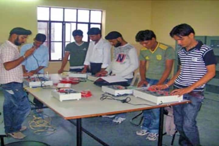 SJ College campus in Jaipur, Rajasthan, India — photo 4