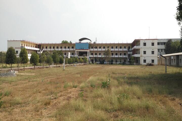 Nannapaneni Venkat Rao College of Engineering and Technology campus in Guntur, Andhra Pradesh, India — photo 1