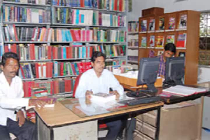 Mahatma Gandhi Missions College of Computer Science and Information Technology campus in Nanded, Maharashtra, India — photo 4