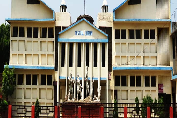 Nanak Chand Anglo Sanskrit College campus in Meerut, Uttar Pradesh, India — photo 1