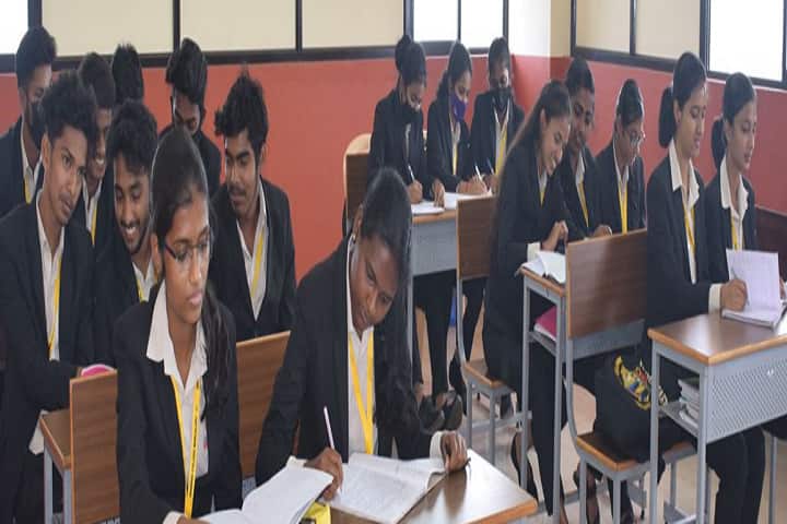 Sharada College campus in Mangalore, Karnataka, India — photo 6
