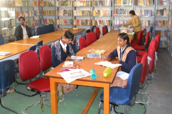 BR Kabra Mahila Shikshak Prashikshan Mahavidhyalaya campus in Nagaur, Rajasthan, India — photo 3
