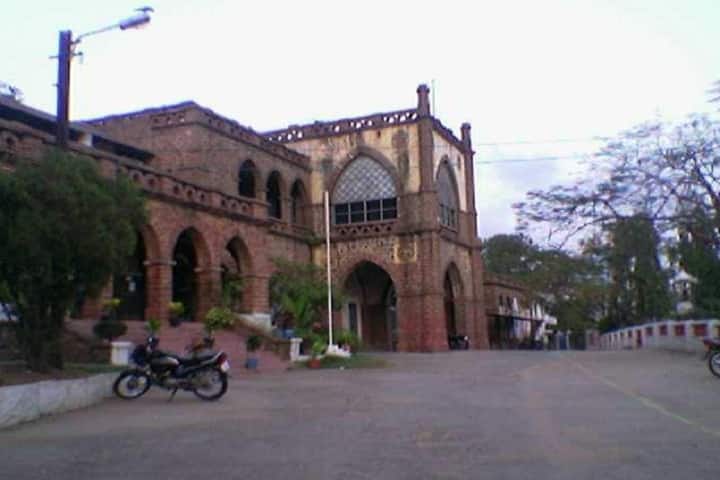 Mrs AVN College campus in Visakhapatnam, Andhra Pradesh, India — photo 2