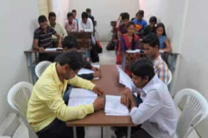 Maharashtra Institute of Printing Technology campus in Pune, Maharashtra, India — photo 5