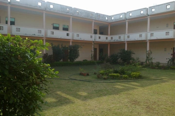 SR College campus in Gwalior, Madhya Pradesh, India — photo 2