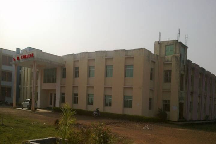 SR College campus in Gwalior, Madhya Pradesh, India — photo 4
