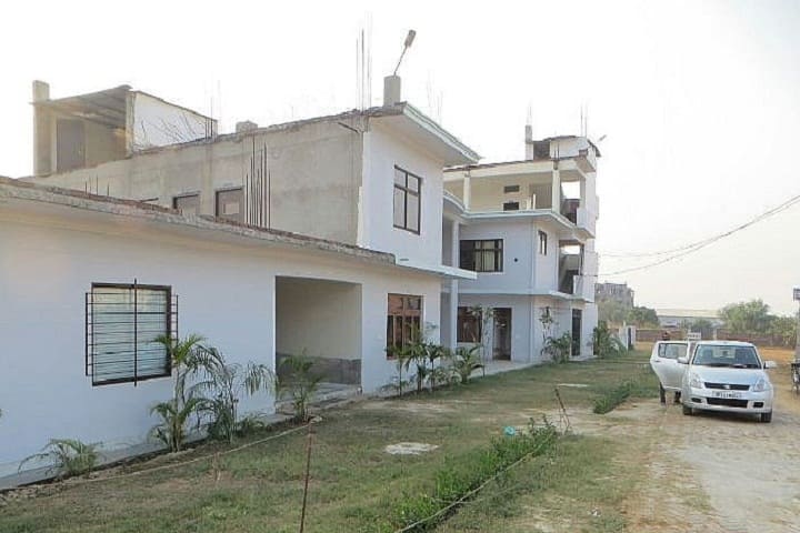 Dr Asha Smriti Mahavidyalaya campus in Lucknow, Uttar Pradesh, India — photo 1