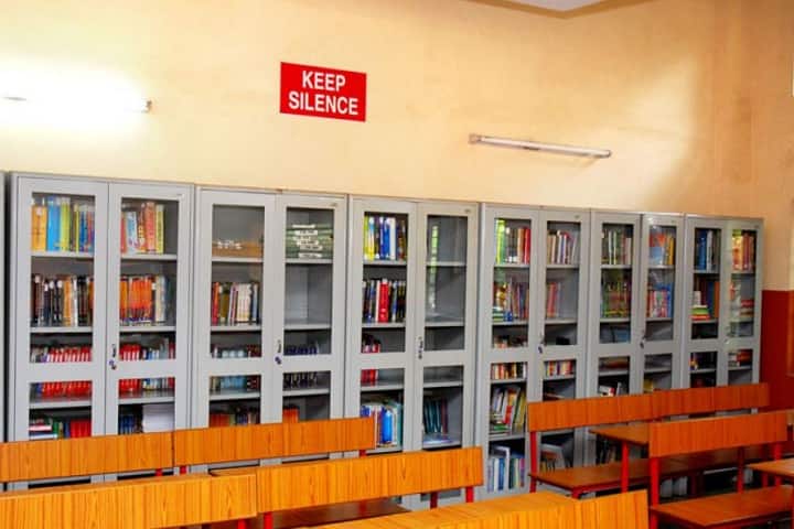 Sarojini Madhusudan Kushe Educational Institution campus in Mangalore, Karnataka, India — photo 5