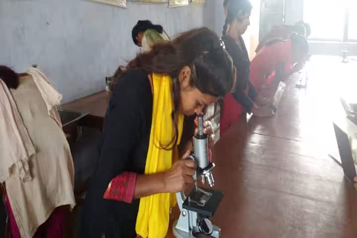 Mahila Mahavidyalaya campus in Aurangabad, Bihar, India — photo 4