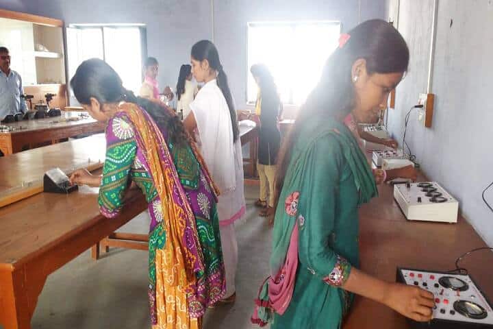 Mahila Mahavidyalaya campus in Aurangabad, Bihar, India — photo 6