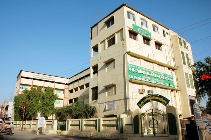 KM Asghar Husain College of Education campus in Akola, Maharashtra, India — photo 1