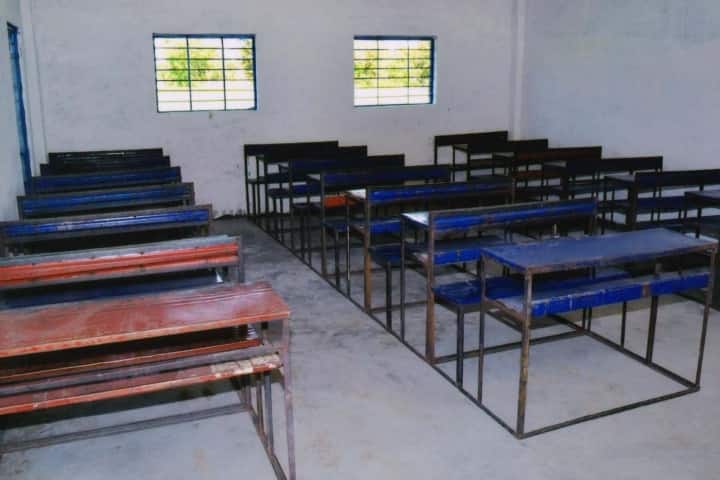 Pt BD Memorial College campus in Makroniya, Madhya Pradesh, India — photo 3