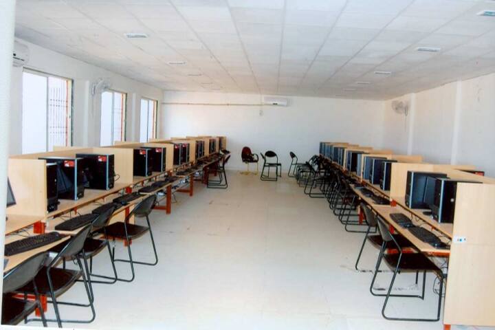 Vivekanand Institute of Polytechnic campus in Aurangabad, Maharashtra, India — photo 3