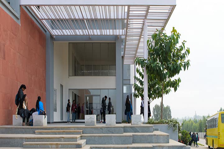 CMR University School of Science Studies campus in Bengaluru, Karnataka, India — photo 2