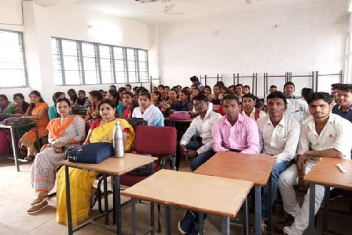 Government Naveen College campus in Berla, Chhattisgarh, India — photo 2