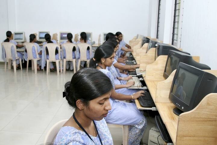 Malankara Orthodox Syrian Church College of Nursing campus in Kochi, Kerala, India — photo 4