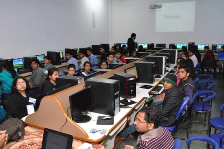 Nachiketa College of Computer Science Commerce and Advanced Technology campus in Jabalpur, Madhya Pradesh, India — photo 4