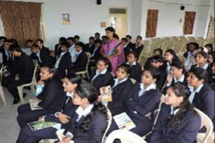 Aditya Degree College for Women campus in Rajahmundry, Andhra Pradesh, India — photo 2
