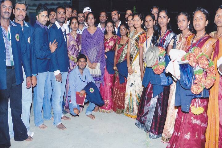 Gurushree College of Commerce and Social Work campus in Tumkur, Karnataka, India — photo 3