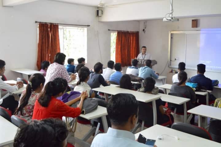 Sagar Institute of Science and Technology campus in Bhopal, Madhya Pradesh, India — photo 2