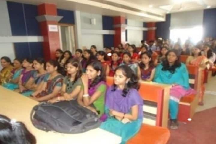 Rajarshi Shahu College of Pharmacy and Research campus in Pune, Maharashtra, India — photo 2