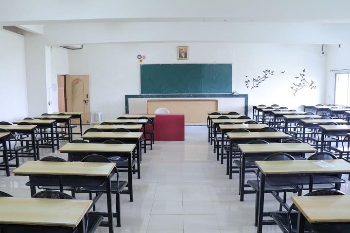 Rajarshi Shahu College of Pharmacy and Research campus in Pune, Maharashtra, India — photo 6