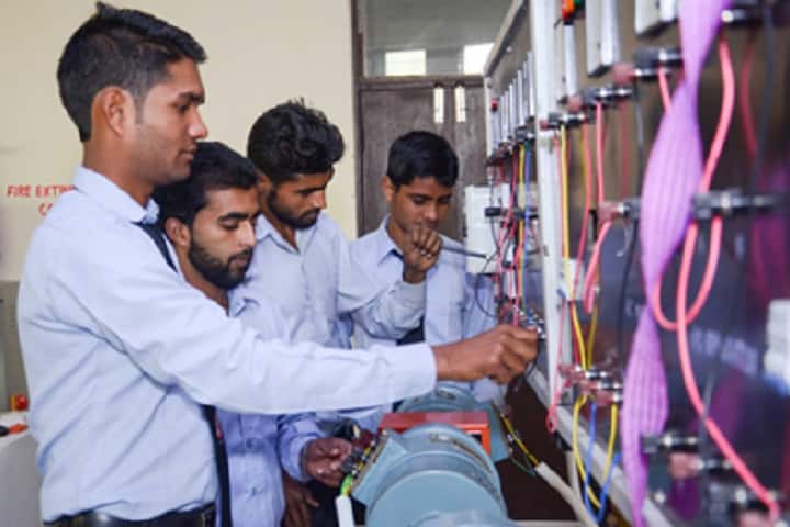 UP College of Polytechnic for Research campus in Chhutmalpur, Uttar Pradesh, India — photo 4