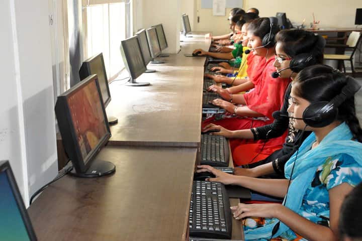 Guru Gobind Singh Girls College campus in Malout, Punjab, India — photo 6