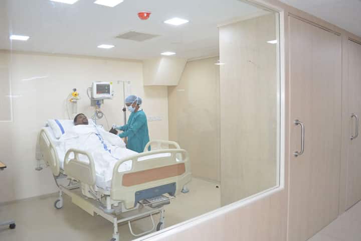 Jaslok College of Nursing campus in Mumbai, Maharashtra, India — photo 3