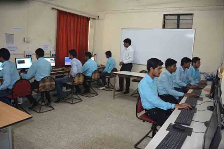 Shri Shivaji Education Society's College of Engineering and Technology campus in Amravati, Maharashtra, India — photo 3