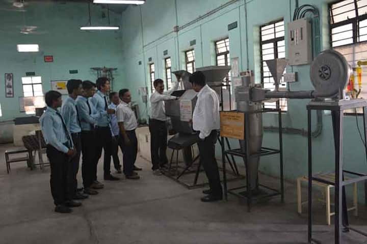 Shri Shivaji Education Society's College of Engineering and Technology campus in Amravati, Maharashtra, India — photo 6