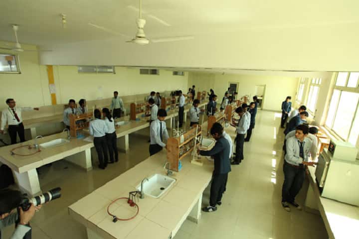 Neelkanth Institute of Engineering and Technology campus in Meerut, Uttar Pradesh, India — photo 1
