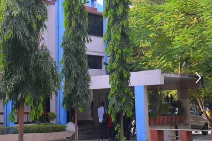 Indore School of Social Work campus in Indore, Madhya Pradesh, India — photo 1