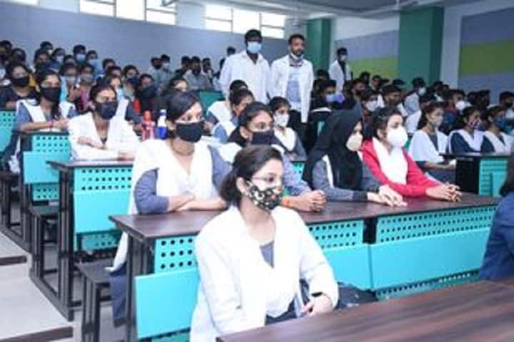 Indore Institute of Medical Sciences campus in Indore, Madhya Pradesh, India — photo 3